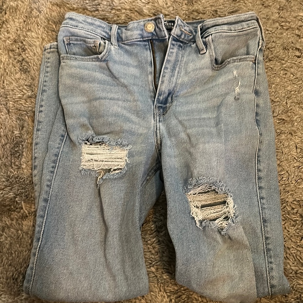 Hollister jeans, High rise skinny ankle, 3 short.